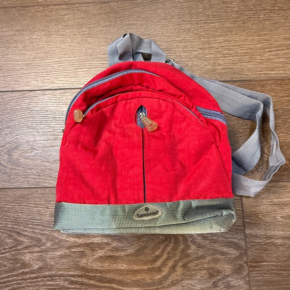 Vintage Samsonite Camera Case Red 2 Shoulder Strap Backpack Camera bag